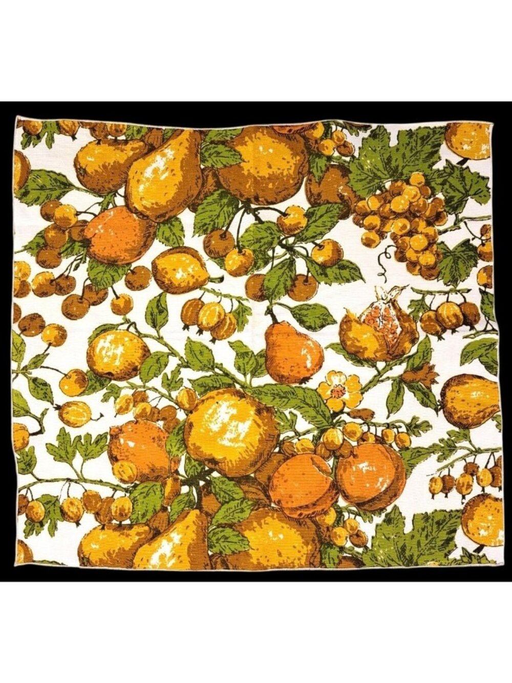 Vintage Fruit Print Cloth Napkins Set Of 4 Orange Green 1970s 16"x14.5" Pears - Picture 4 of 7
